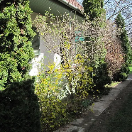 Babarczi Ueduelohaz *